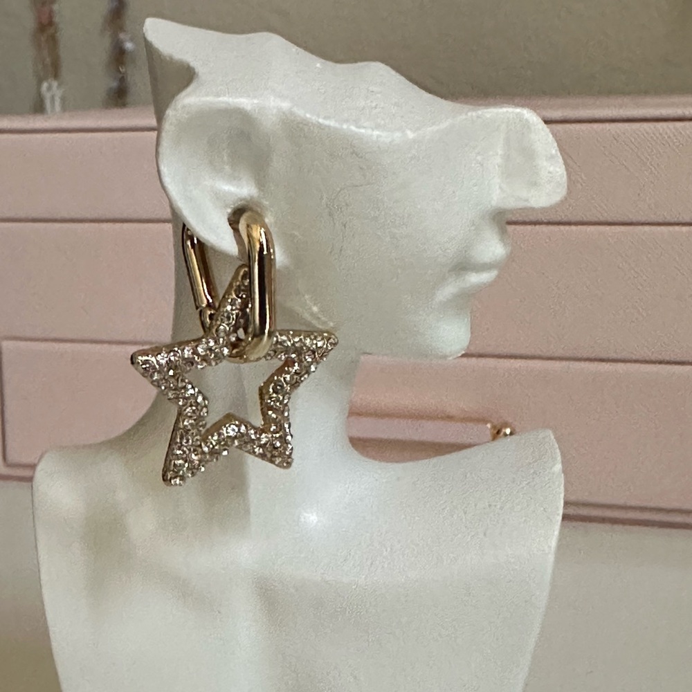 Star earrings